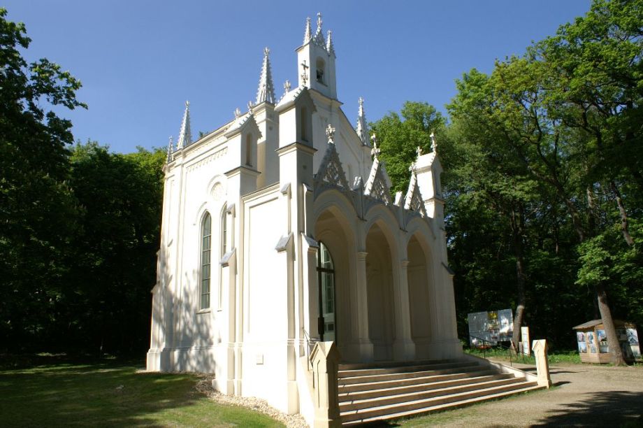 Sisi Kapelle Am Himmel