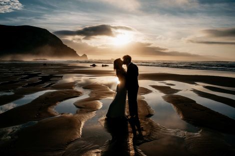 A LOVE above