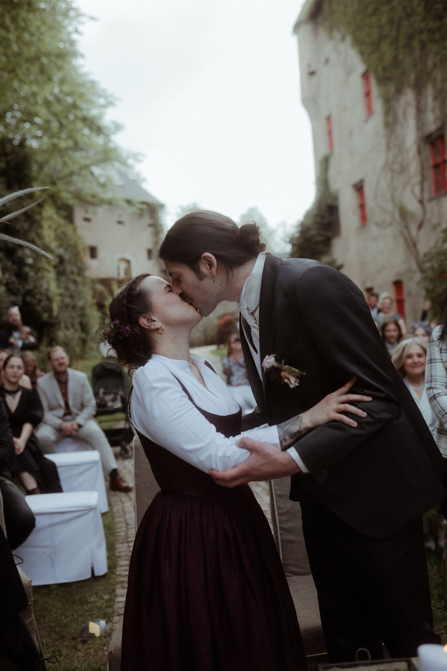 Moody Hochzeit Schloss Gabelhofen Christina Supanz Fotografie