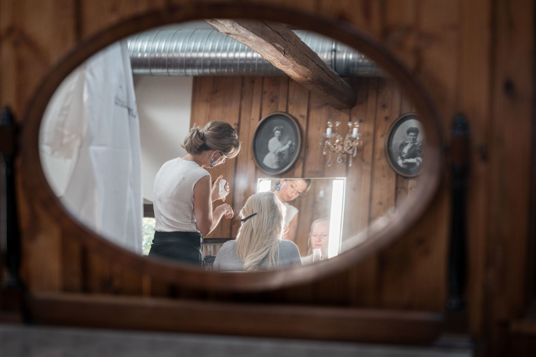  Braut und Brautvater am Vedahof 