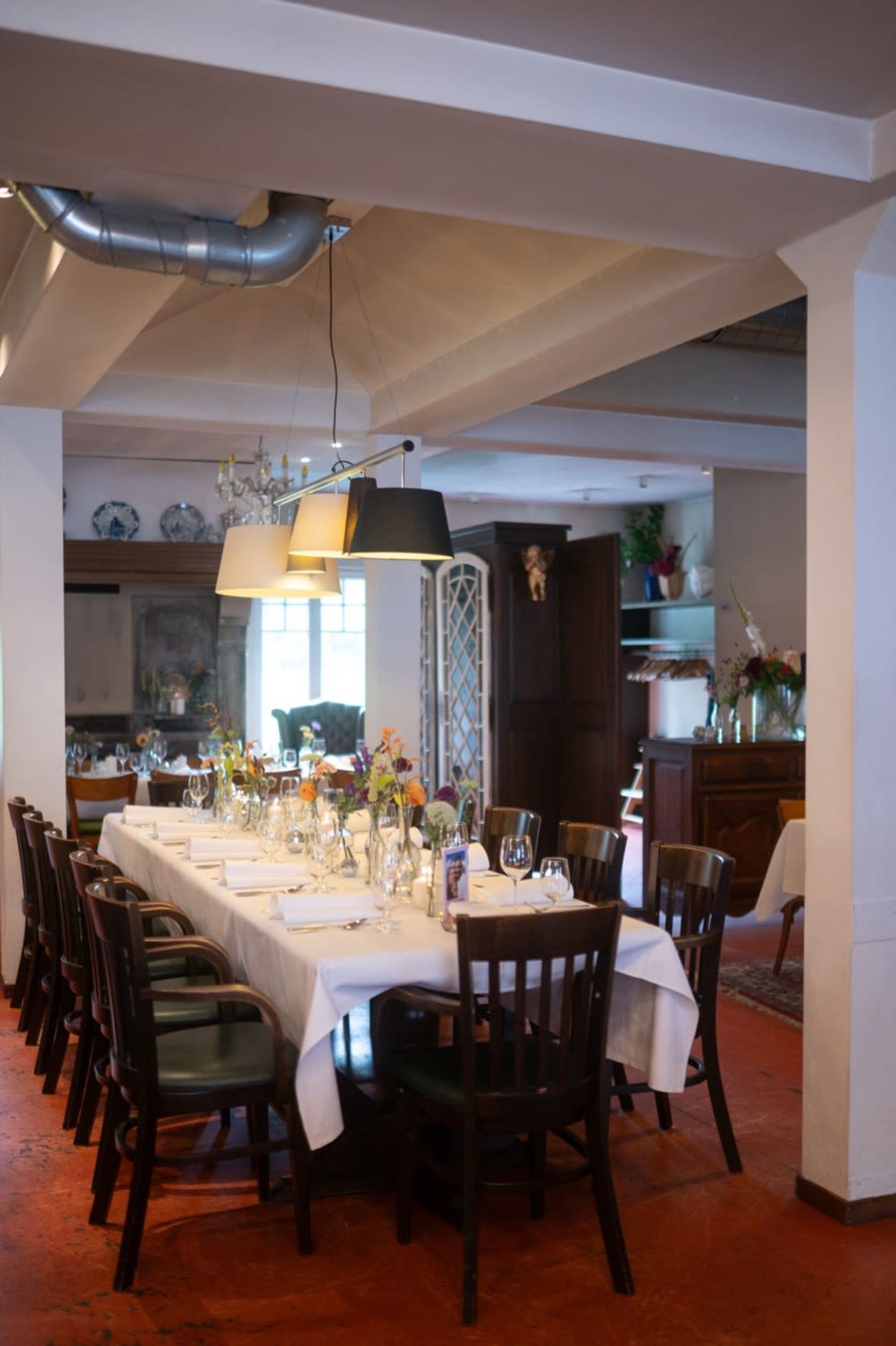 Romantische Hochzeit am Fluss – Ricordo, die besondere Location in Lüdinghausen. Foto-Credits: https://yourweddingwillbeamazing.de