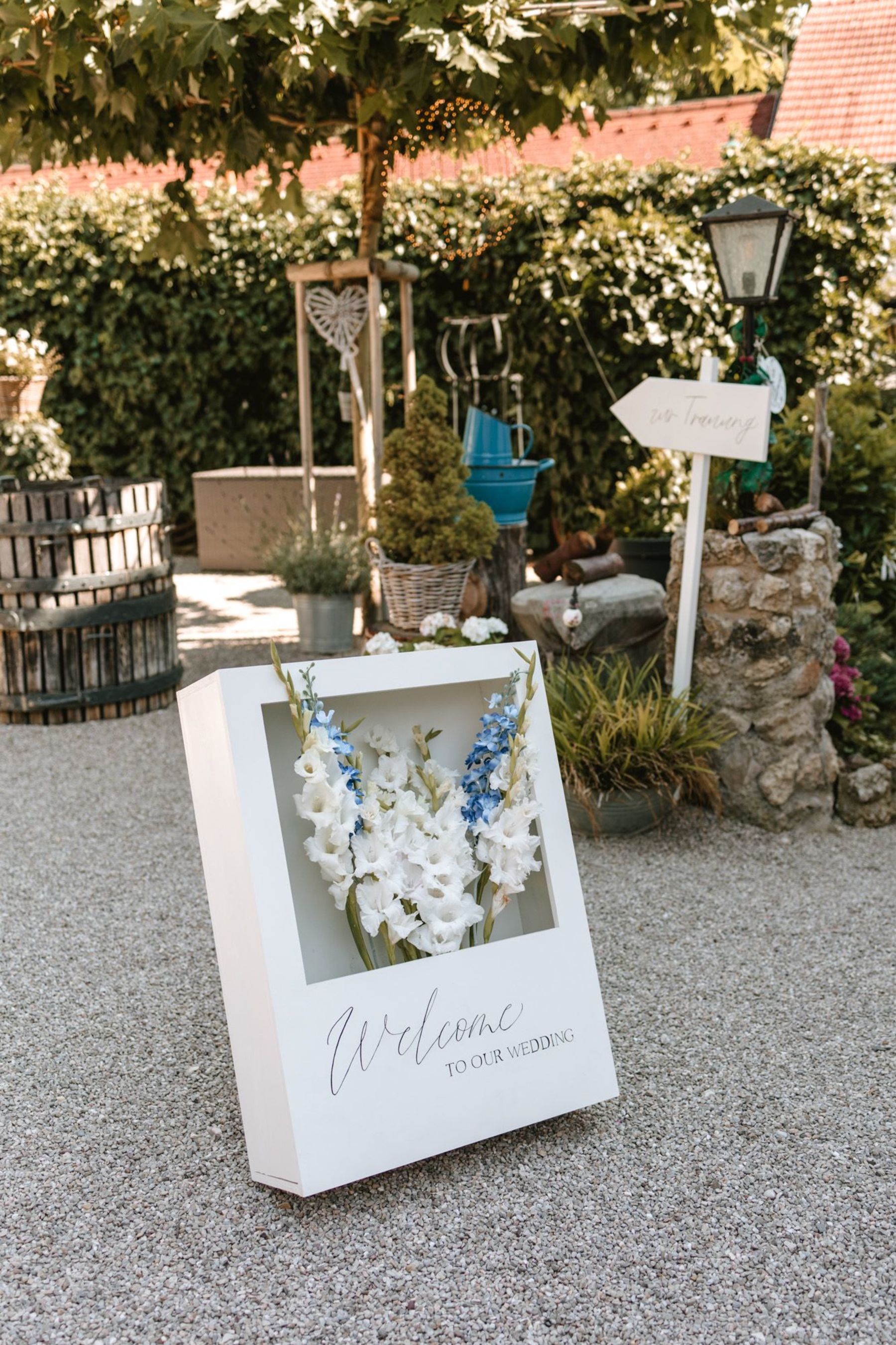 Willkommensschild Hochzeit Blumenkasten