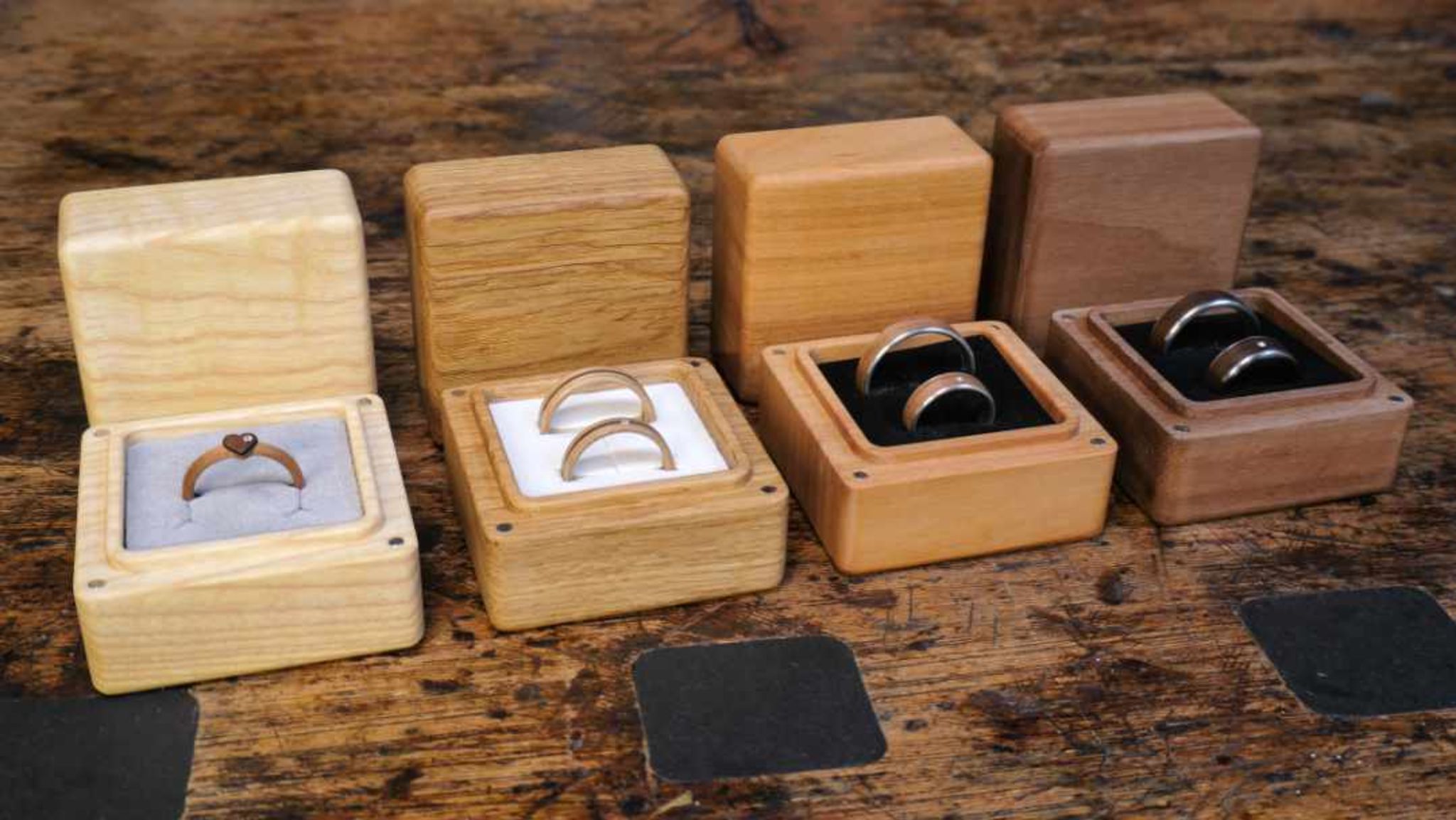 Ringetui aus Massivholz