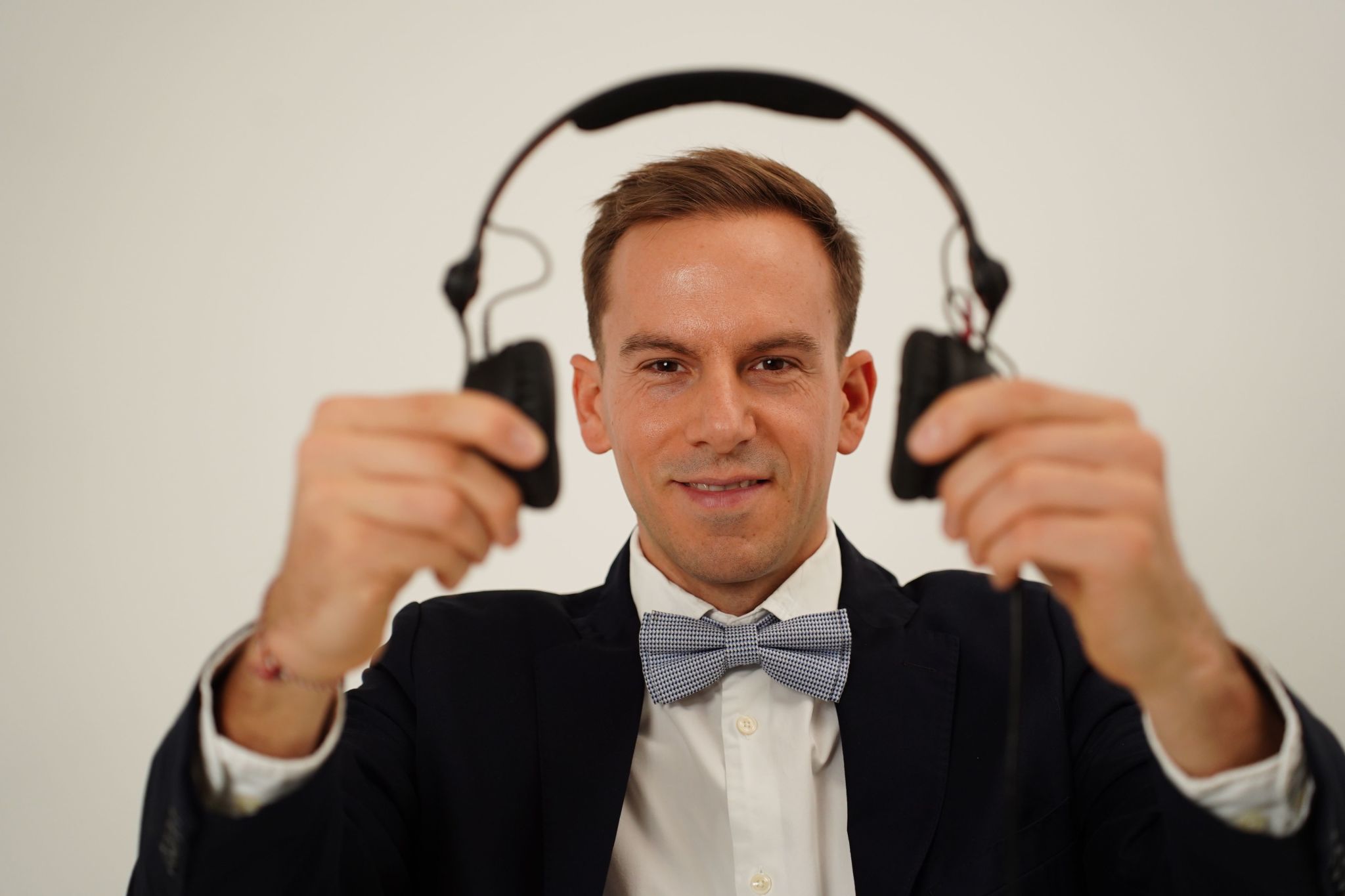 HOCHZEITS DJ | DJ für deine Hochzeit