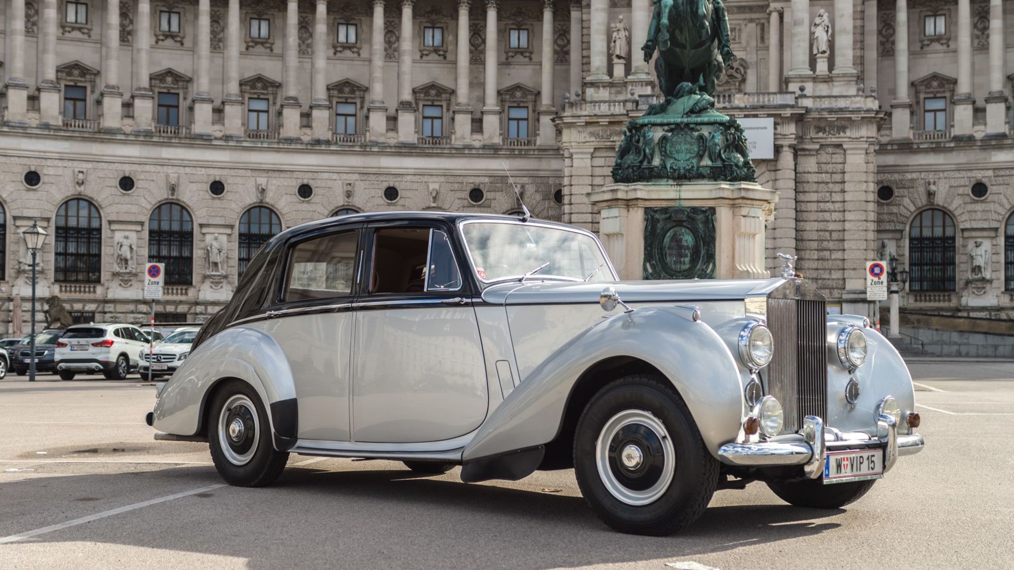 Hochzeitsfahrt per Rolls-Royce
