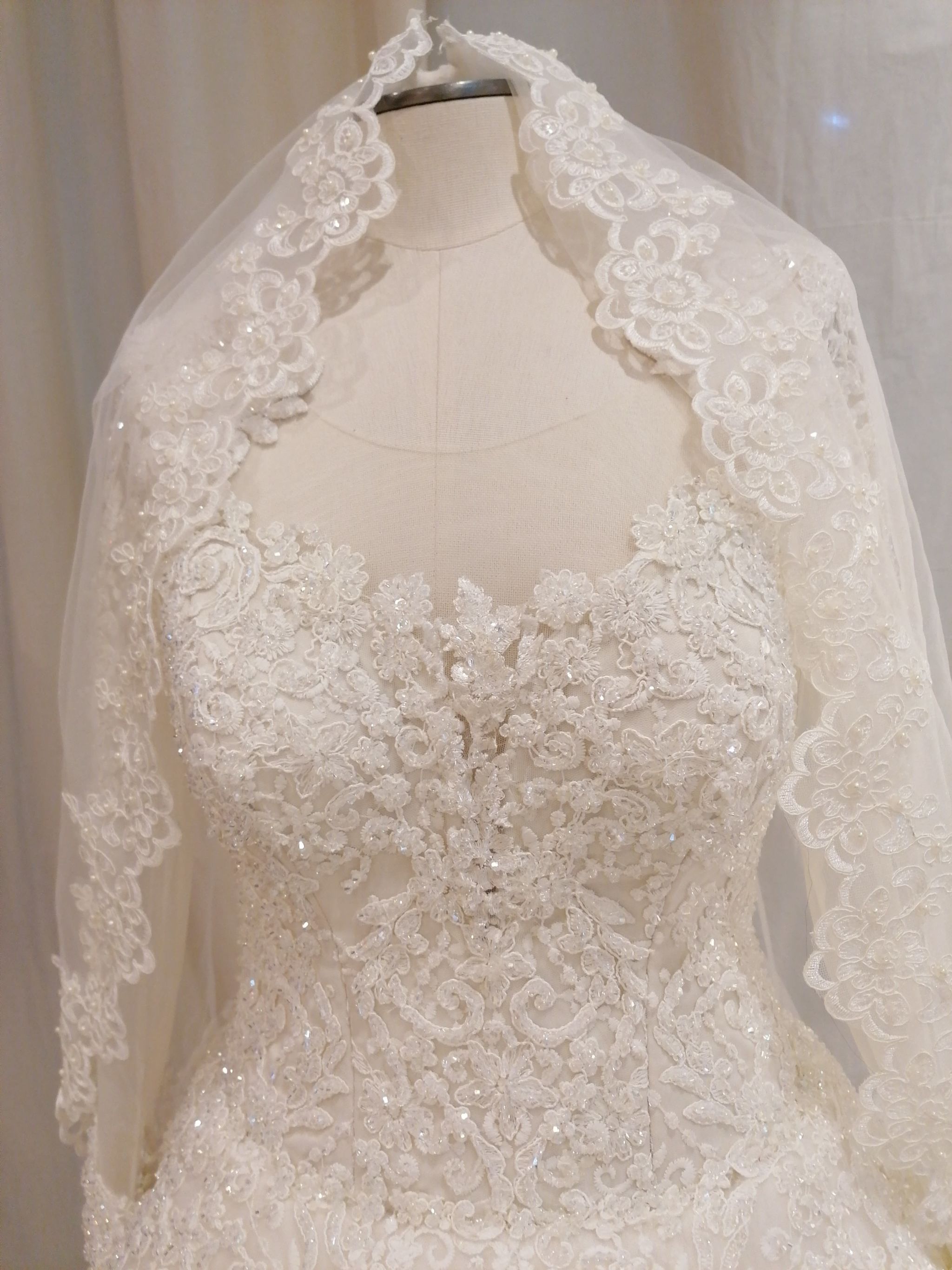 Brautkleid