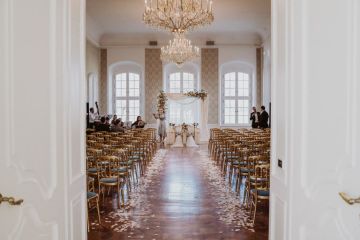 wunderschöne März-Hochzeit im Conference Center Laxenburg (Schloß Laxenburg)