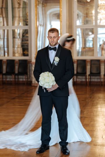 RESIDENZPLATZ EICHSTÄTT | EINE BESONDERE LOCATION FÜR HOCHZEITSFOTOS UND PAARSHOOTINGS