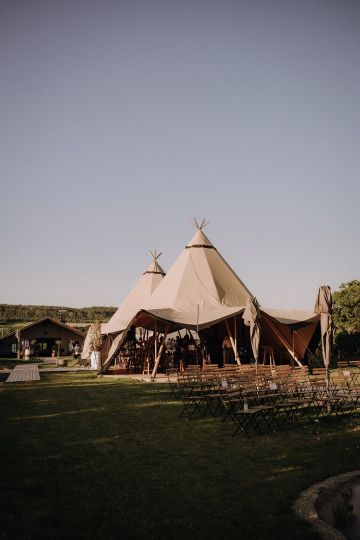 Outdoorhochzeit in den Arbesthaler Weinbergen