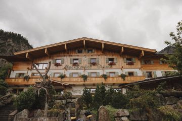 Romantische Hochzeit in der Gramai