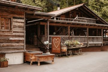 Romantische Boho-Hochzeit in der Schweiz