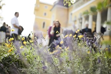 Hochzeitsreportage in Steiermark: Georgi Schloss
