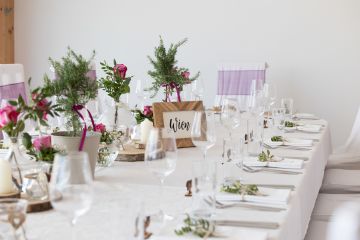 Trachtenhochzeit im Weingut Schlossberg in NÖ