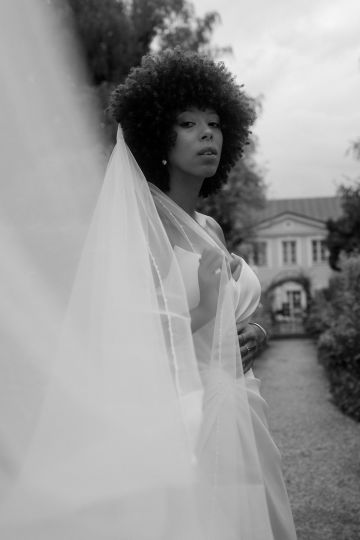 Easy, effortless Summerbride  – Sommerliche Leichtigkeit im Barockpalais