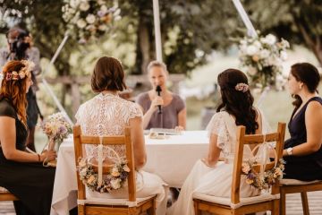 Emotionale Boho-Hochzeit im Gasthaus Mirli