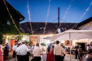 Hochzeitsreportage in Niederösterreich: Schmiede am Ravelsbach