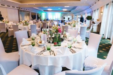 Hochzeitsreportage in Steiermark: Schloss Hotel Pichlarn SPA&Golf Resort