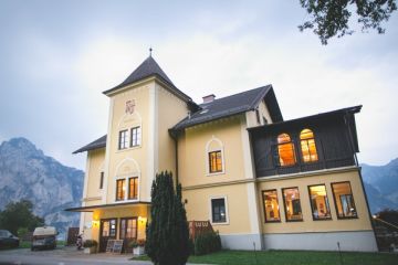 Hochzeitsreportage in Oberösterreich: Seecafe Restaurant Spitzvilla