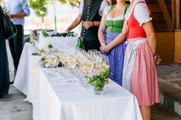 Hochzeitsreportage in Oberösterreich: Klostersaal in Traunkirchen