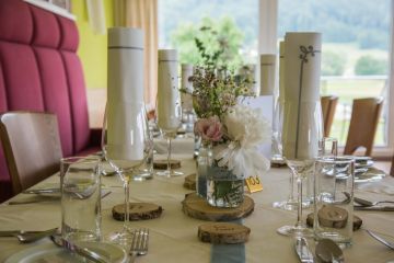 Hochzeitsreportage in Oberösterreich: Hotel Restaurant Haberl****   Attersee