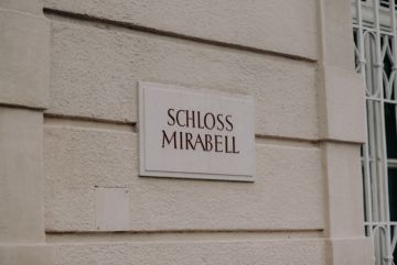 Hochzeitsreportage in Salzburg: Schloss Mirabell