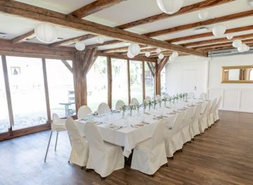 Wunderschöne Gartenhochzeit am Vedahof