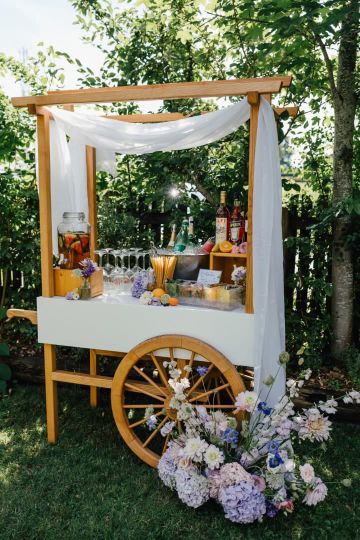 Tiny Bridgeton Garden Wedding