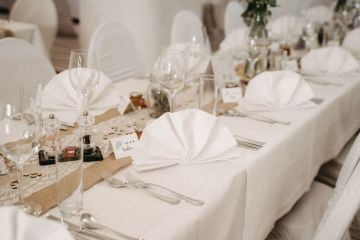 Natürliche Eleganz: Unsere Boho-Hochzeit am Lester Hof