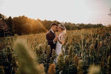 Boho Scheunen Hochzeit im Weingut Holler