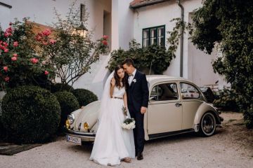 Vintage Hochzeit in einer alten Schmiede