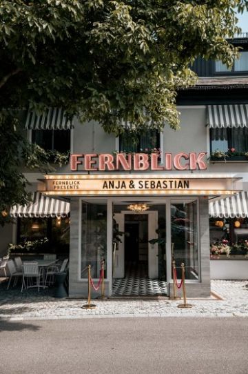 Hochzeitsreportage in Niederösterreich: Fernblick