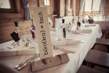 Hochzeitsreportage in Steiermark: Bratlalm Wenigzell