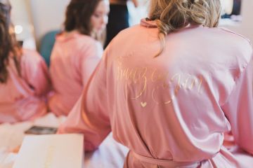 Ausgelassene Hochzeit am Zeilinger Gut in Oberösterreich