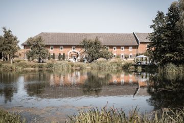 Zauberhafte Hochzeit am Kletzmayrhof: Mediterranes Flair und emotionale Momente