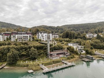Mröchenhafte und intime Hochzeit direkt am Wörthersee