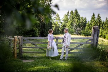 Laura und Thomas sagen JA beim Gipfelhaus Magdalensberg