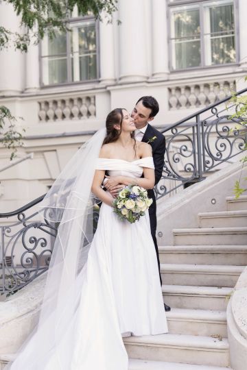  Eine Klassische Traumhochzeit im Palast Coburg, Wien