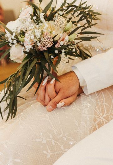 Städtische Boho Hochzeit in Wels