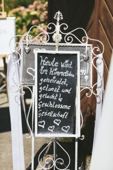 Rustikale Hochzeit im Burgenland: Himmelblau Rust