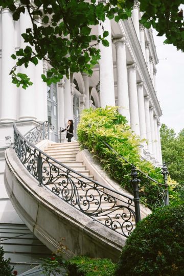 Elegante Hochzeitsreportage im Palais Coburg