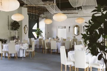 Sommerhochzeit in der Mühlsteinstube mit Oldtimer Cruise