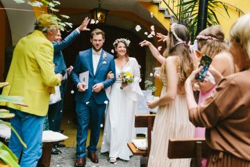 Romantische Hochzeitsreportage: Ein Fest beim Heurigen
