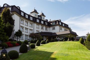 Hochzeitsreportage in Kärnten: Hotel Schloss Seefels