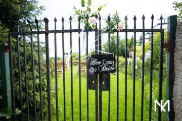 Hochzeitsreportage in Wien: Weingut am Reisenberg