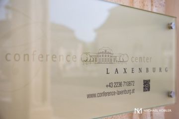 Hochzeitsreportage in Niederösterreich: Schloss Laxenburg
