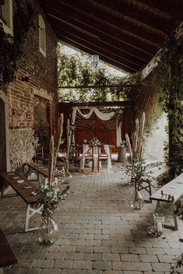 Inspirierende rustikale Hochzeit mit Bohemian Vibes im Neulendtnerhof