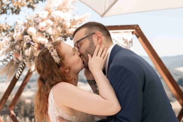 Eine entspannte und authentische Hochzeit im Refugium Hochstrass