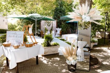 Bohemian Dreams: Eine unvergessliche Hochzeit im Schloßkeller Bockfließ