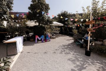 Boho-Festival der Liebe: eine außergewöhnliche Hochzeit in der Rosie Eventlocation