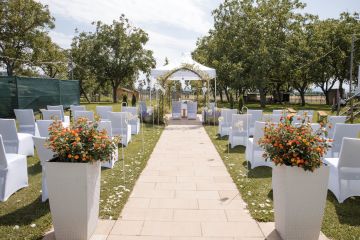 Festliche Boho-Chic Hochzeit im Probuskeller Döller in Neudörfl - Niederösterreich